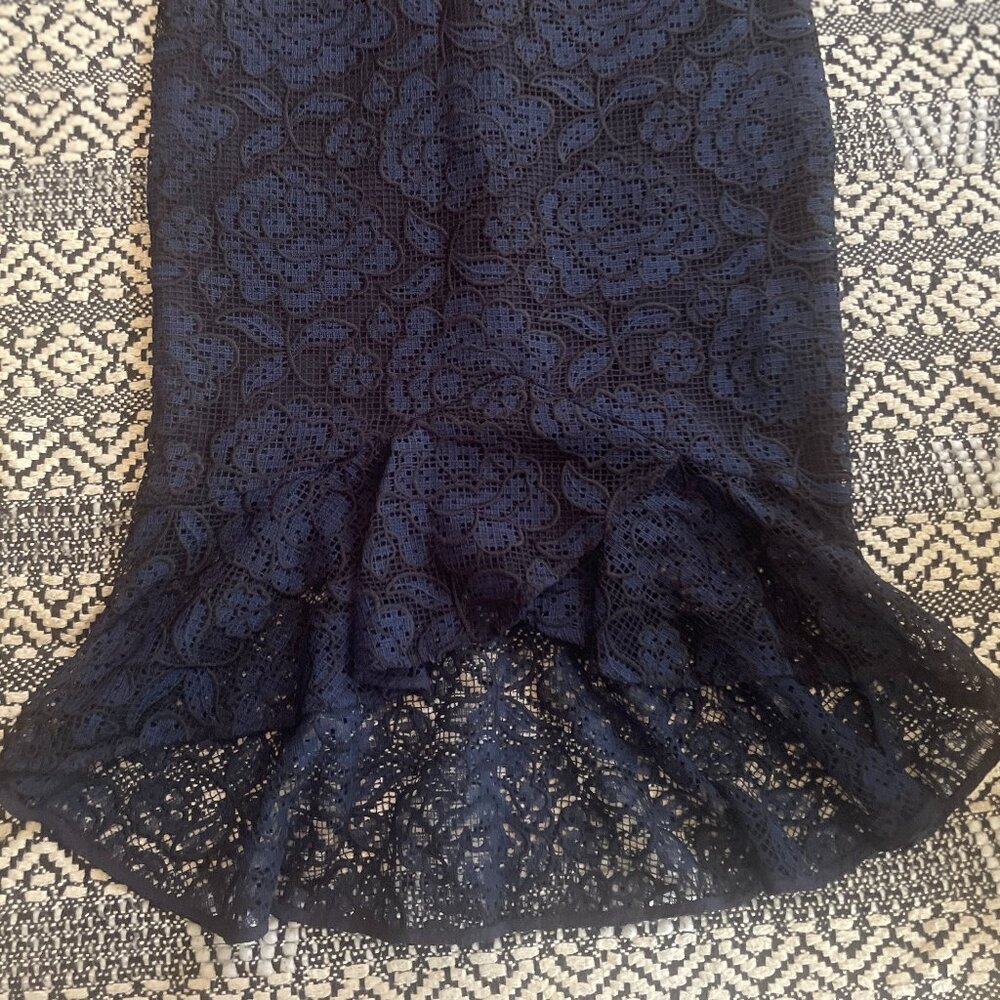 Shoshanna Blue & Black Lace Sheath Dress - Size 4 - Picture 10 of 13